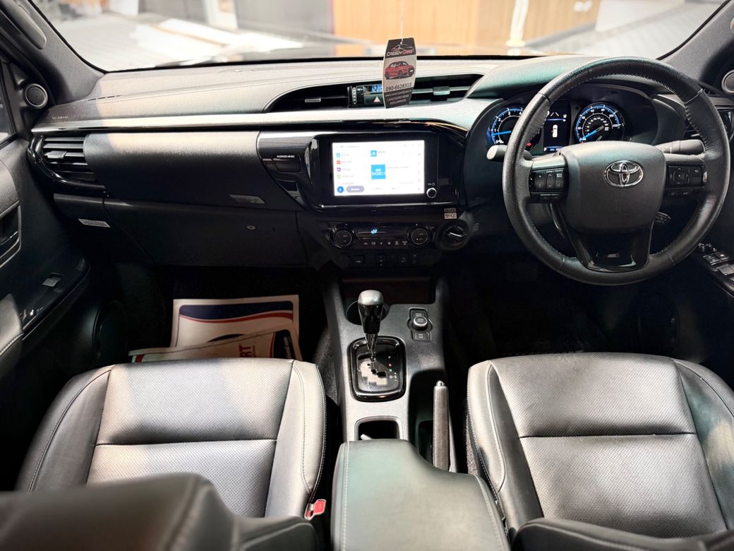 2025 Toyota Hilux