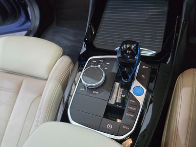 2022 BMW iX3