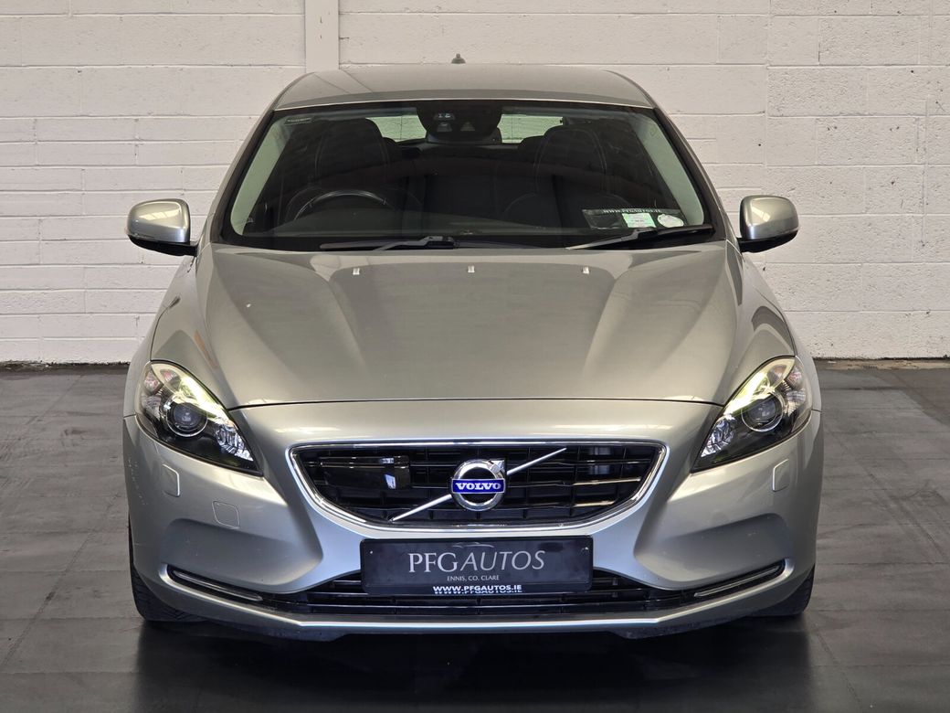 2014 Volvo V40
