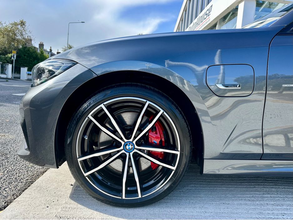 2022 BMW 3 Series