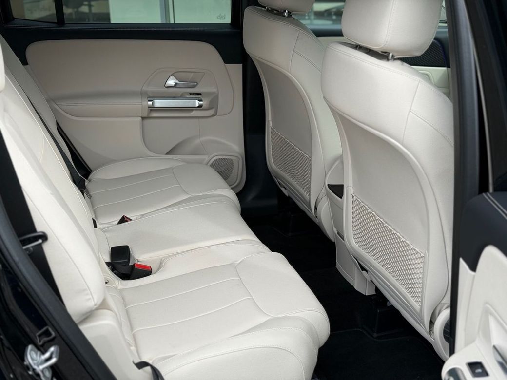 2025 Mercedes-Benz GLB Class