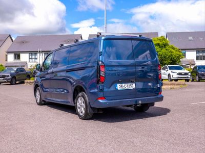 2024 Ford Transit Custom