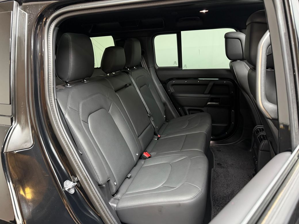 2025 Land Rover Defender