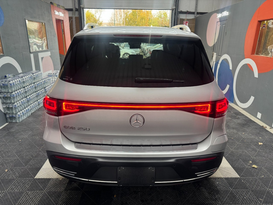 2024 Mercedes-Benz EQB