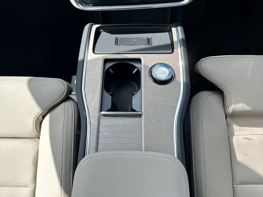2026 Volvo EX90