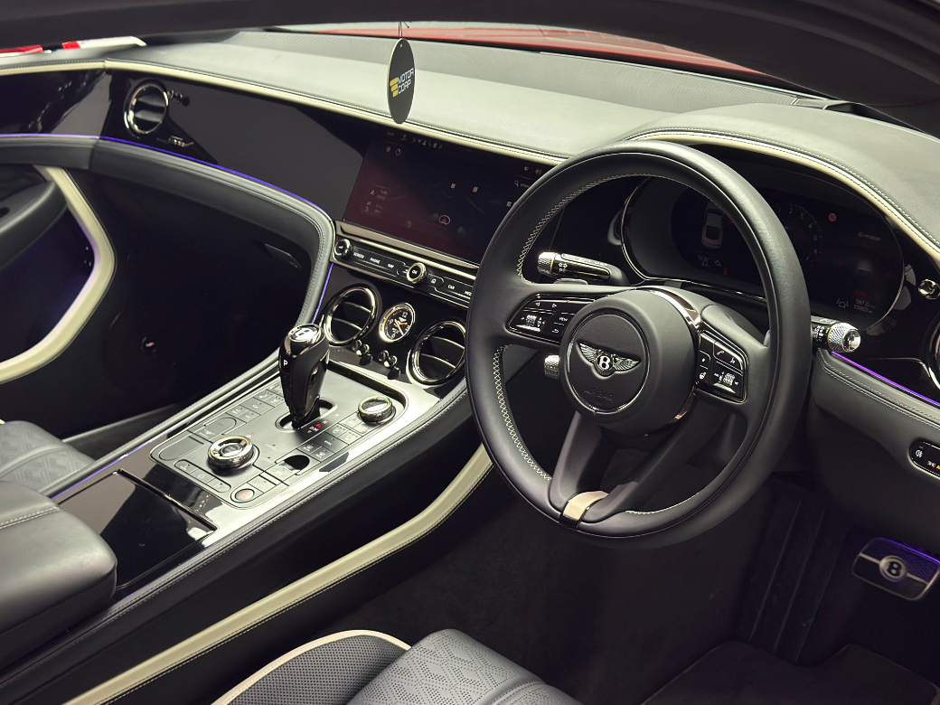 2025 Bentley Continental