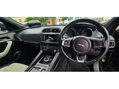 2018 Jaguar F-Pace