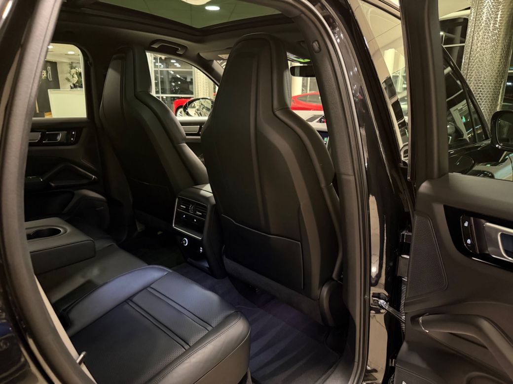2023 Porsche Cayenne