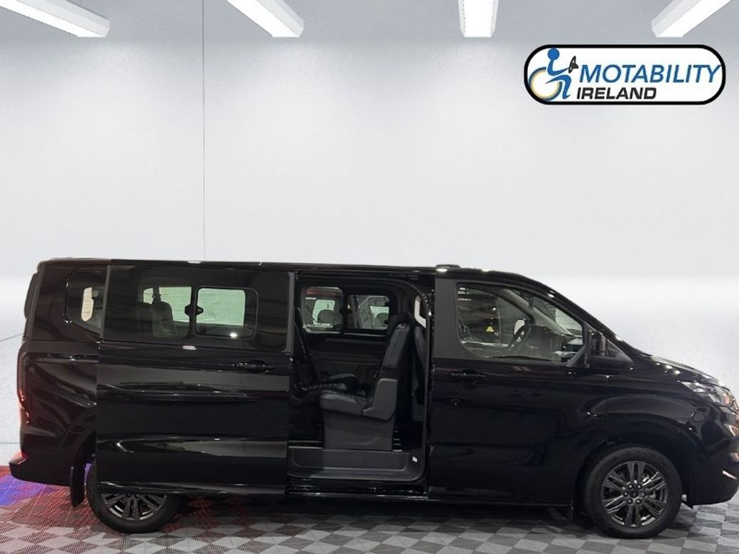 2026 Ford Tourneo Custom