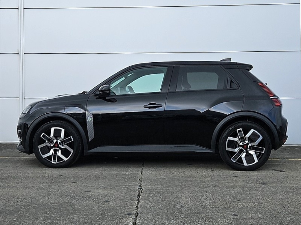 2025 Renault 5