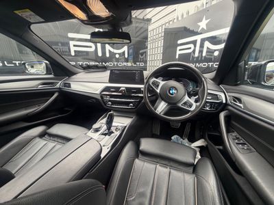 2019 BMW 530