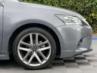 2017 Lexus CT 200h
