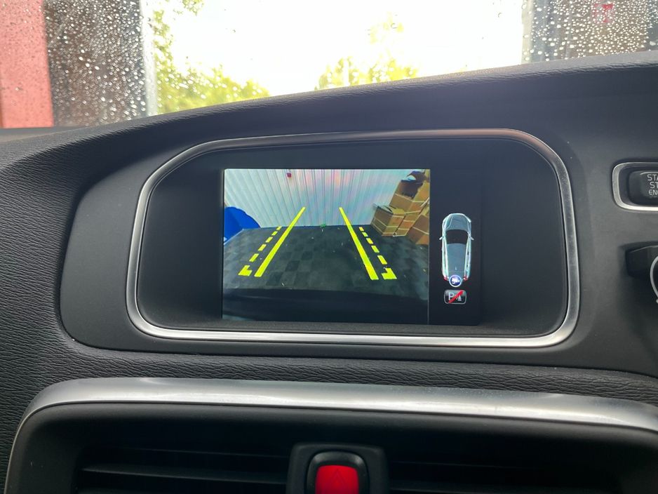 2015 Volvo V40
