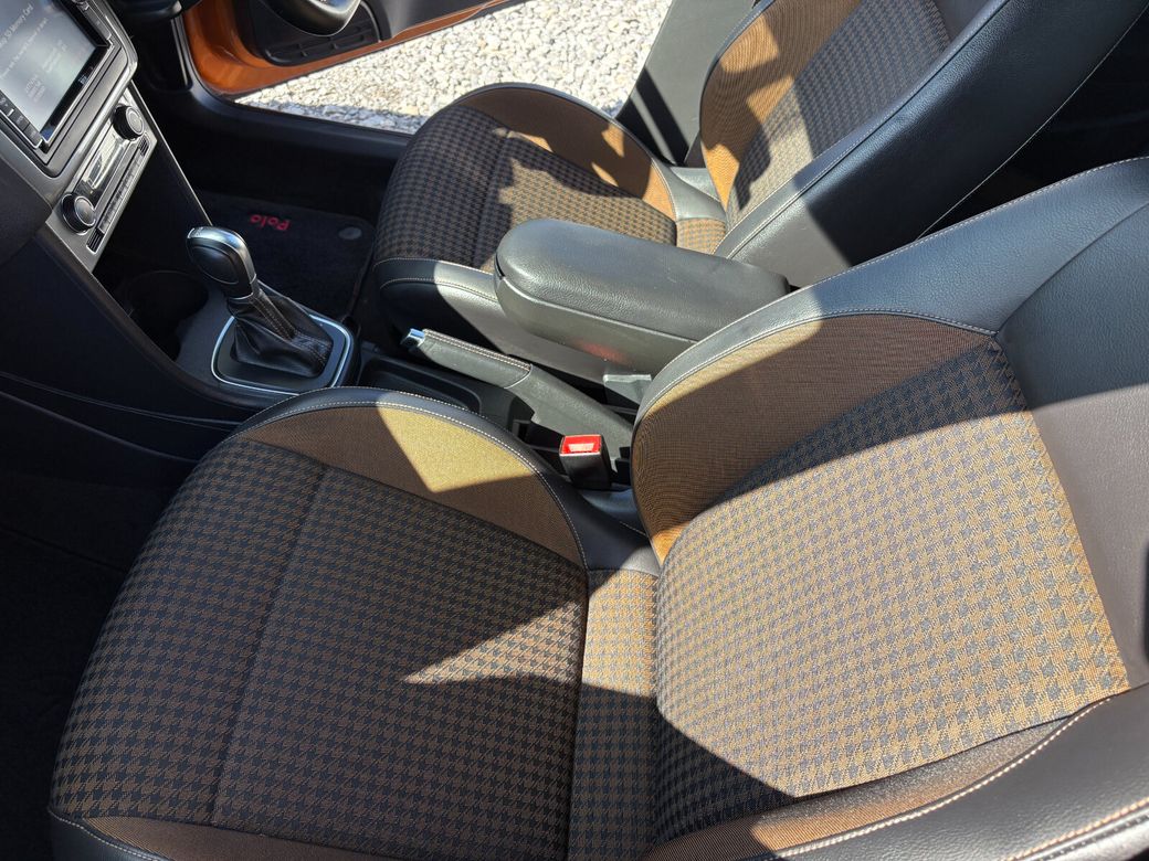 2017 Volkswagen Polo