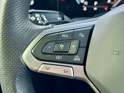 2025 Volkswagen Touareg