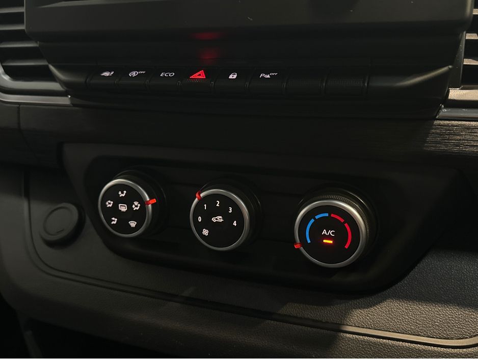 2023 Renault Trafic