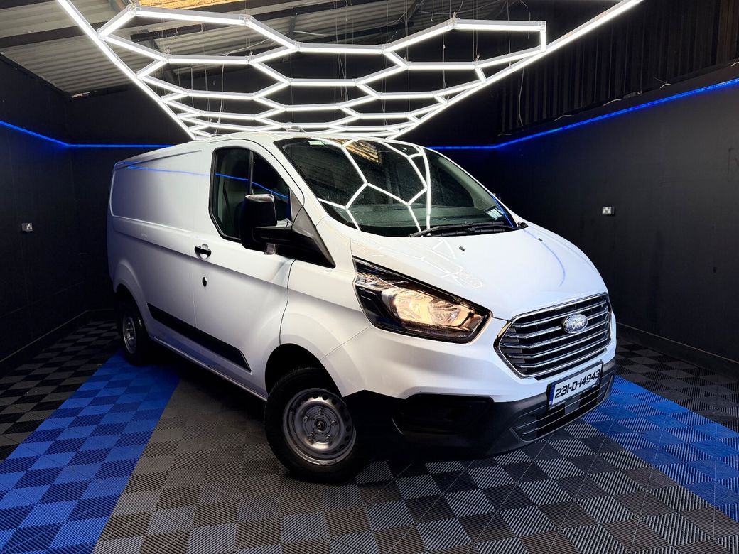 2023 Ford Transit Custom