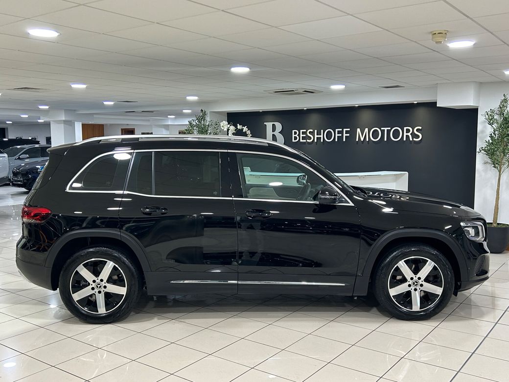 2023 Mercedes-Benz GLB Class