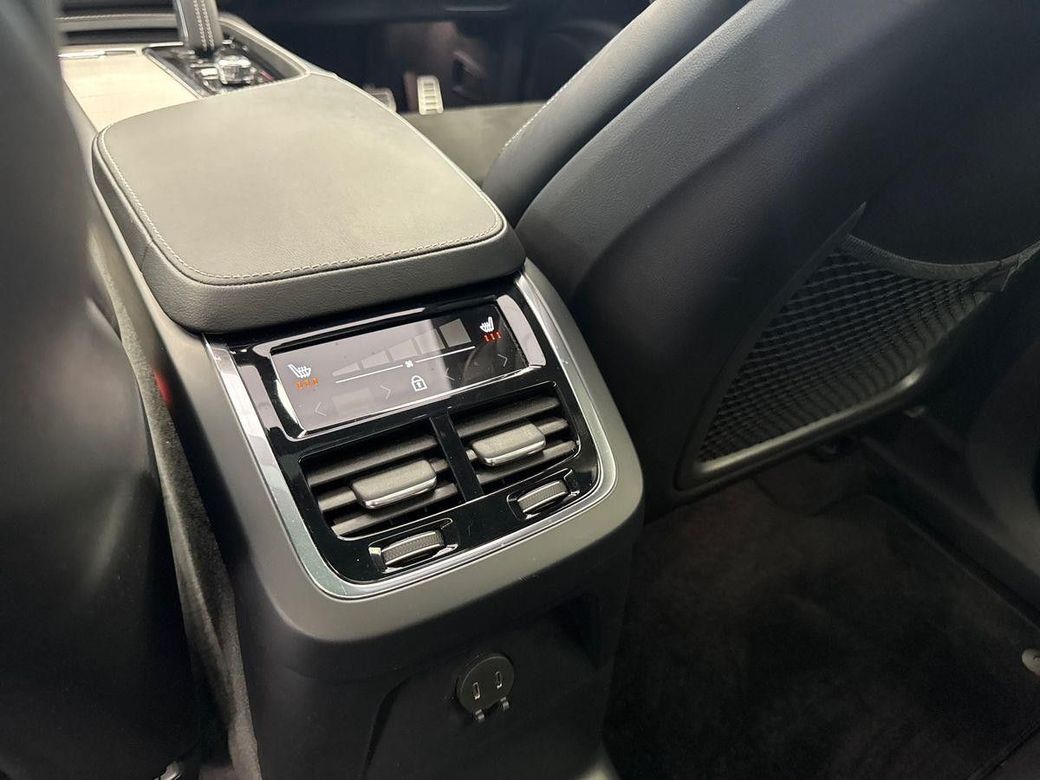 2021 Volvo XC90