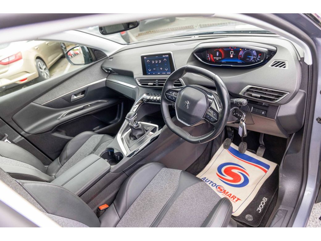 2020 Peugeot 3008