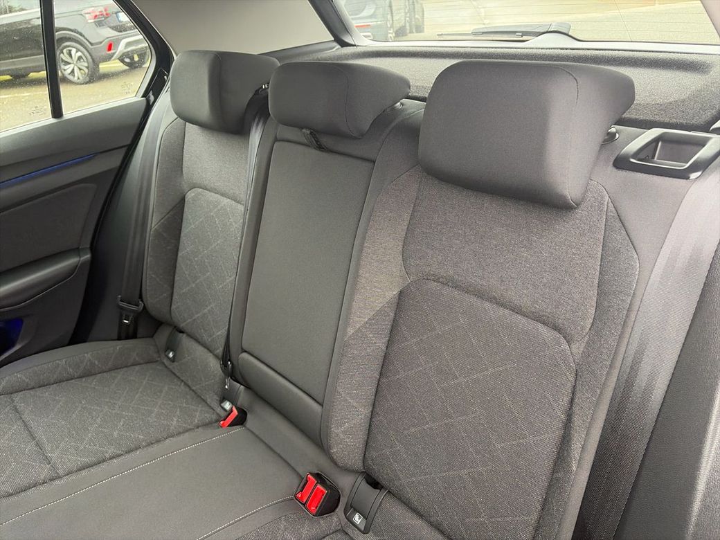 2024 Volkswagen Golf