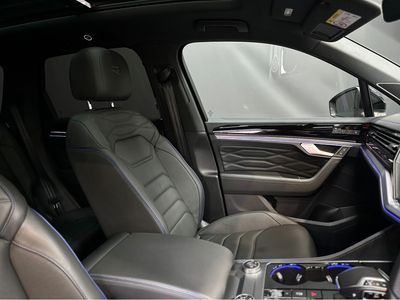2024 Volkswagen Touareg