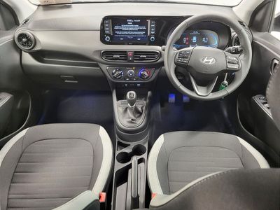 2025 Hyundai i10