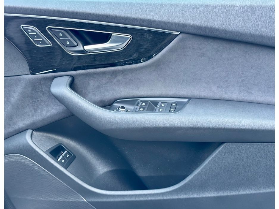 2023 Audi Q7