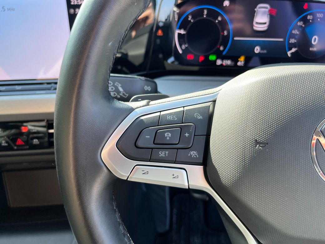 2023 Volkswagen Golf