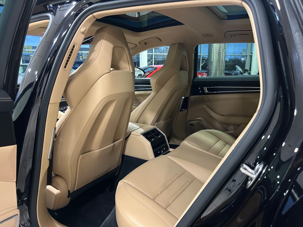 2023 Porsche Panamera