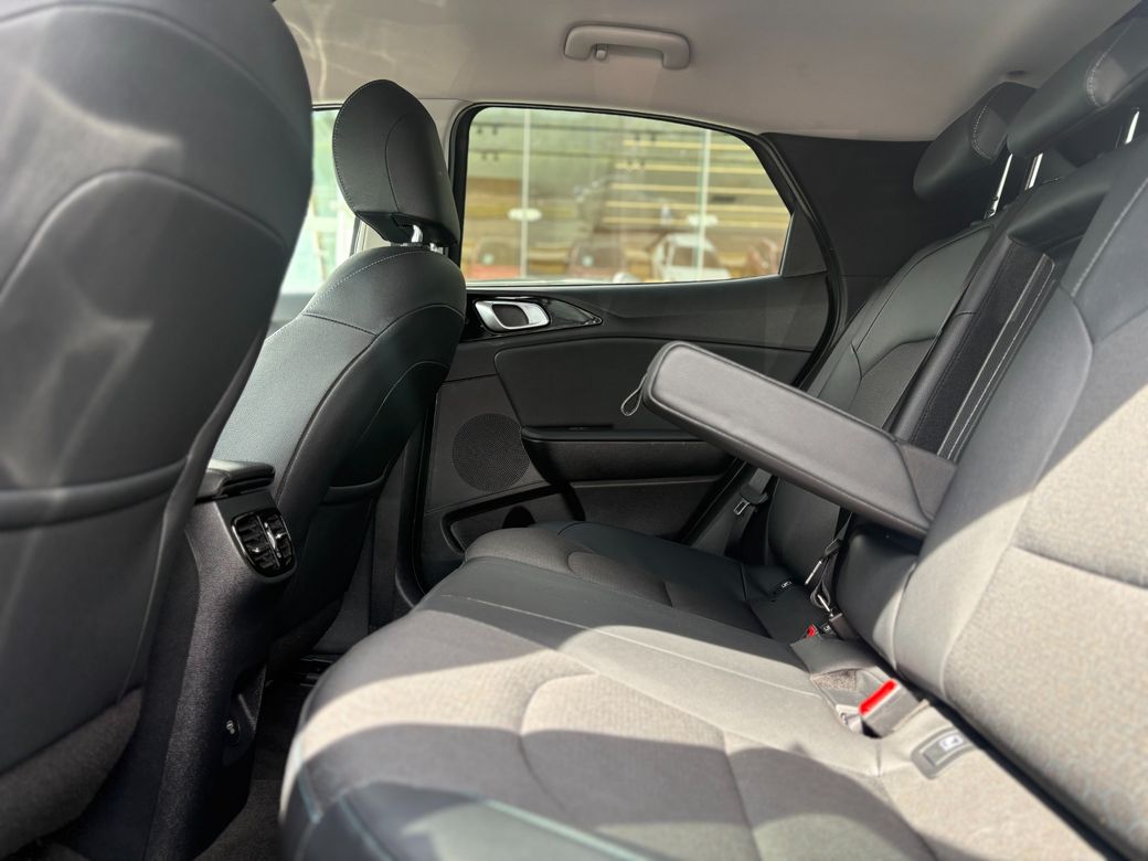 2023 Kia XCeed