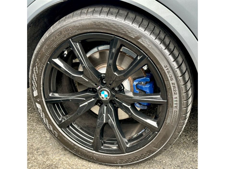 2024 BMW X7