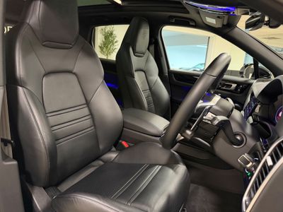 2022 Porsche Cayenne