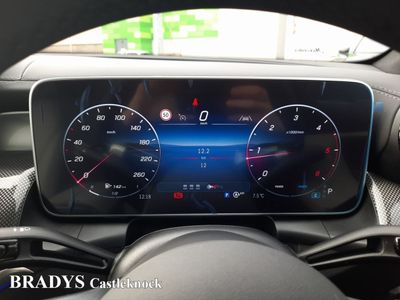 2025 Mercedes-Benz GLC Class