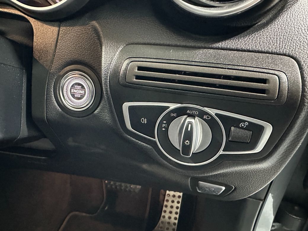 2022 Mercedes-Benz GLC Class