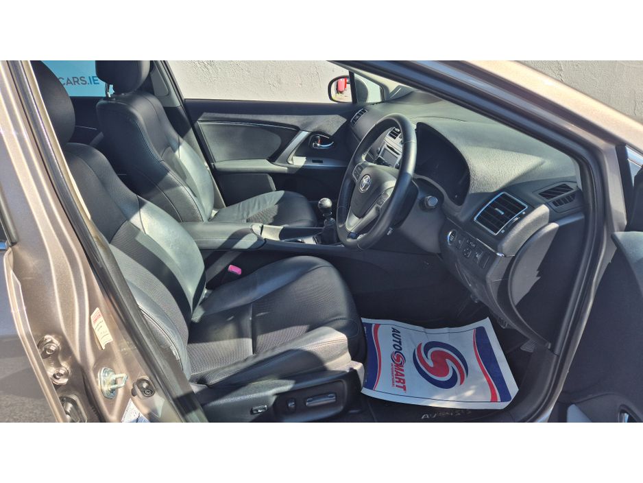 2015 Toyota Avensis