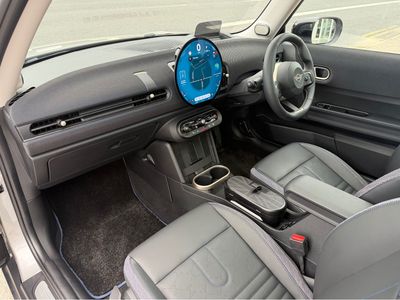 2024 Mini Hatch