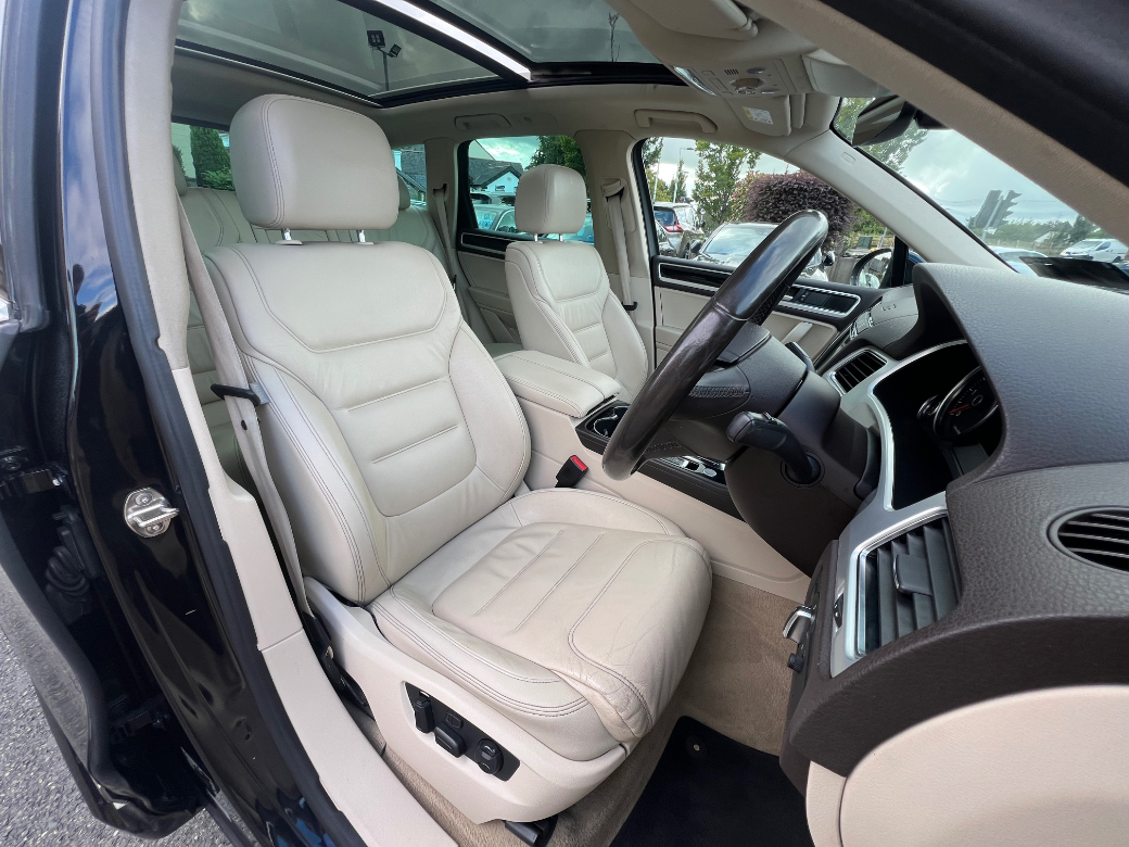 2018 Volkswagen Touareg