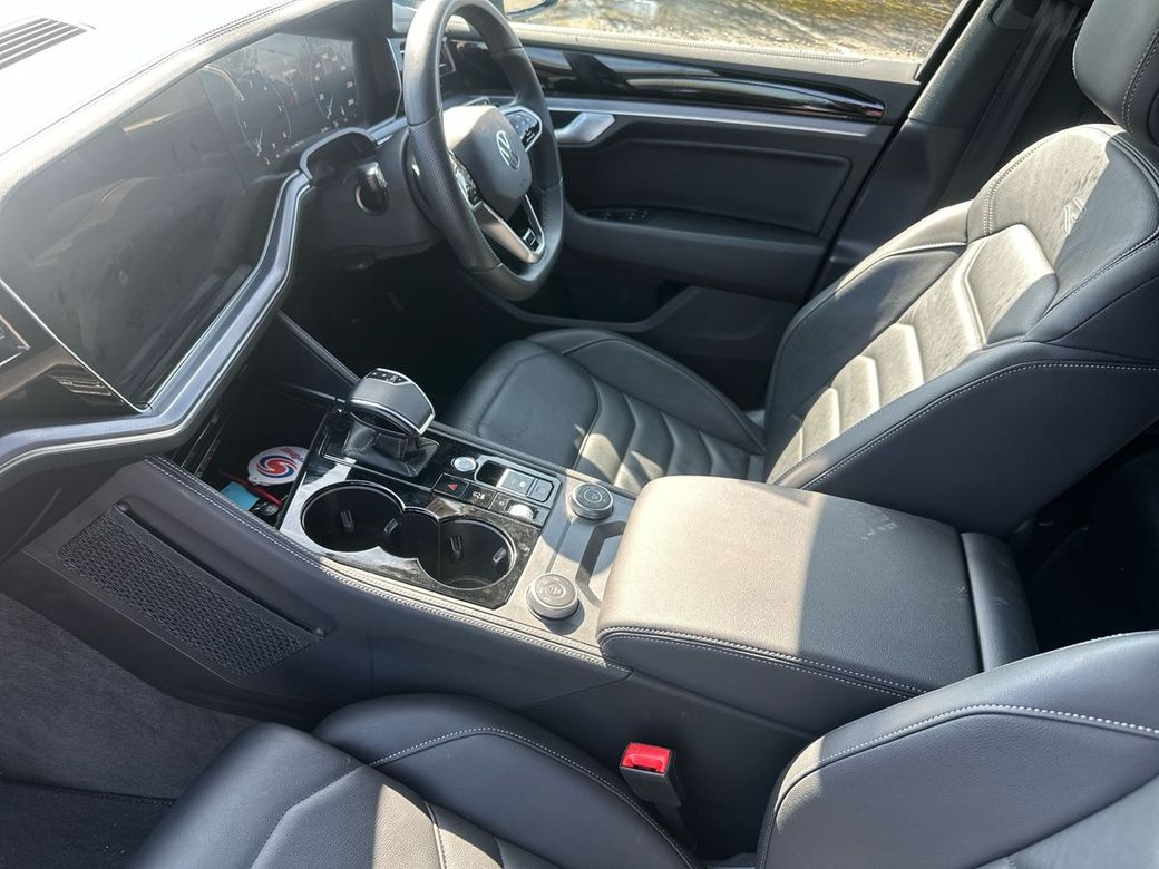 2024 Volkswagen Touareg
