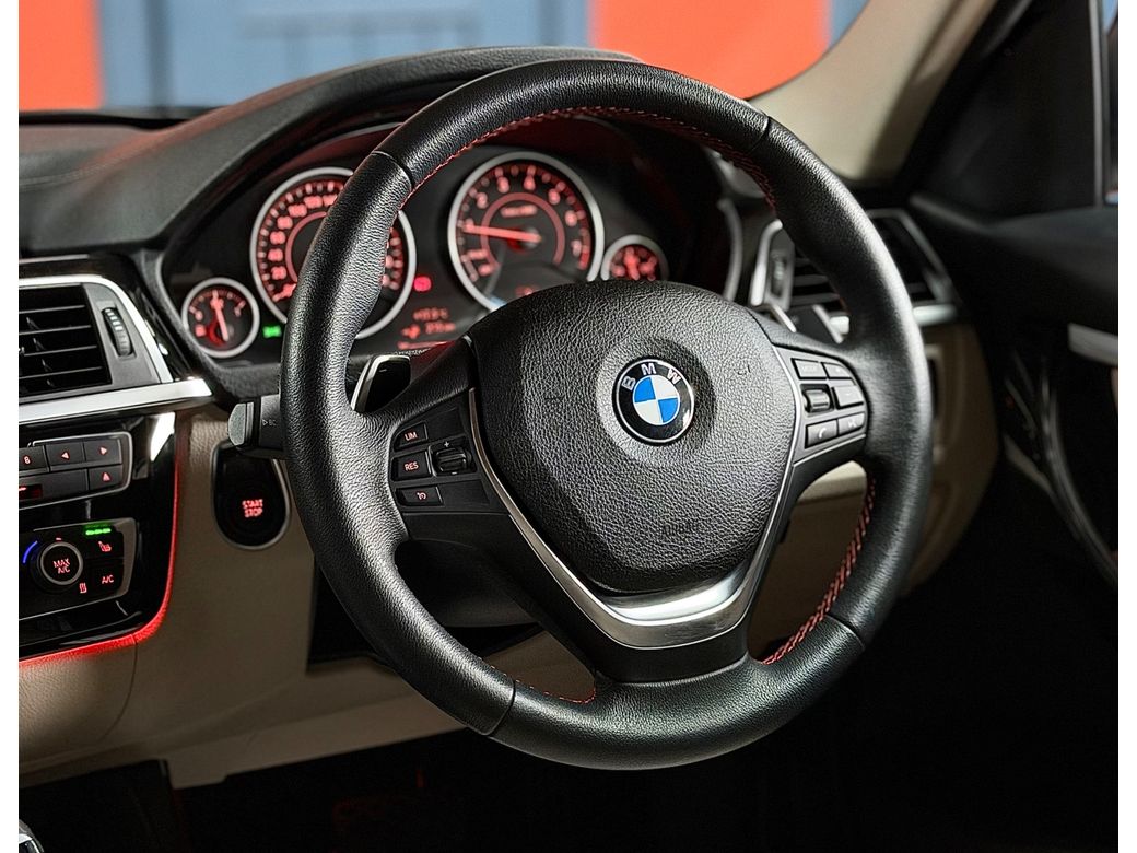 2018 BMW 3 Series