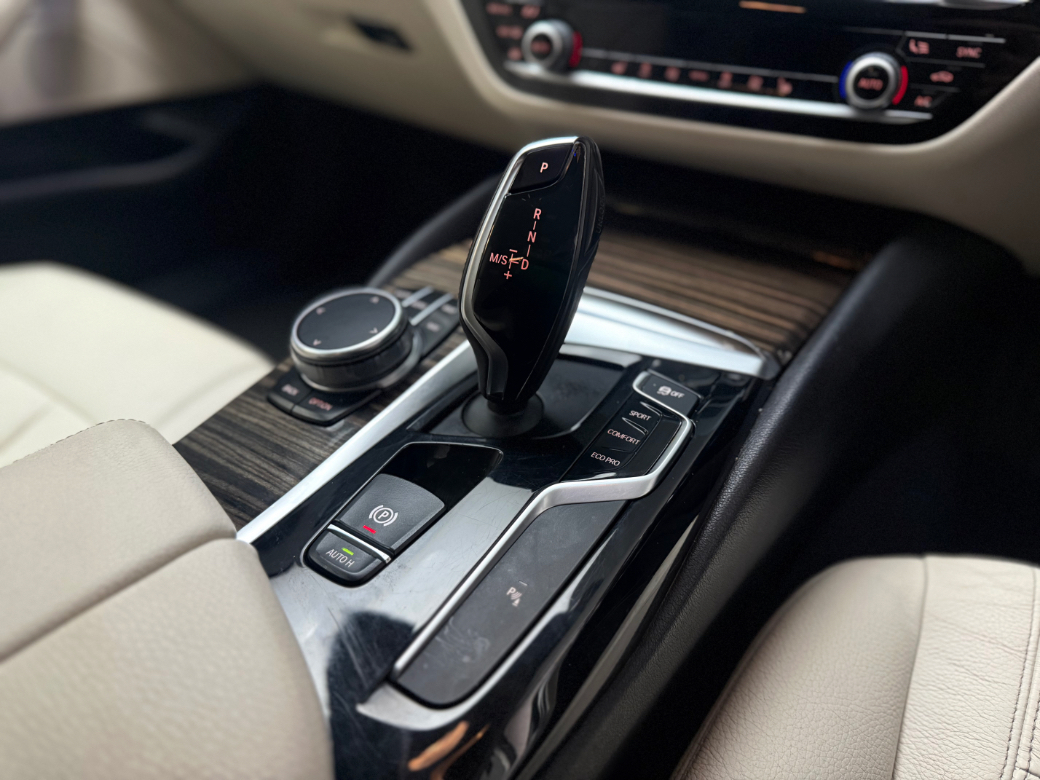 2018 BMW 5 Series