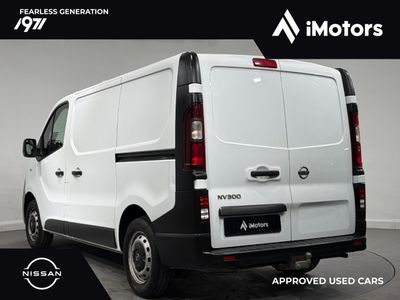 2021 Nissan NV300