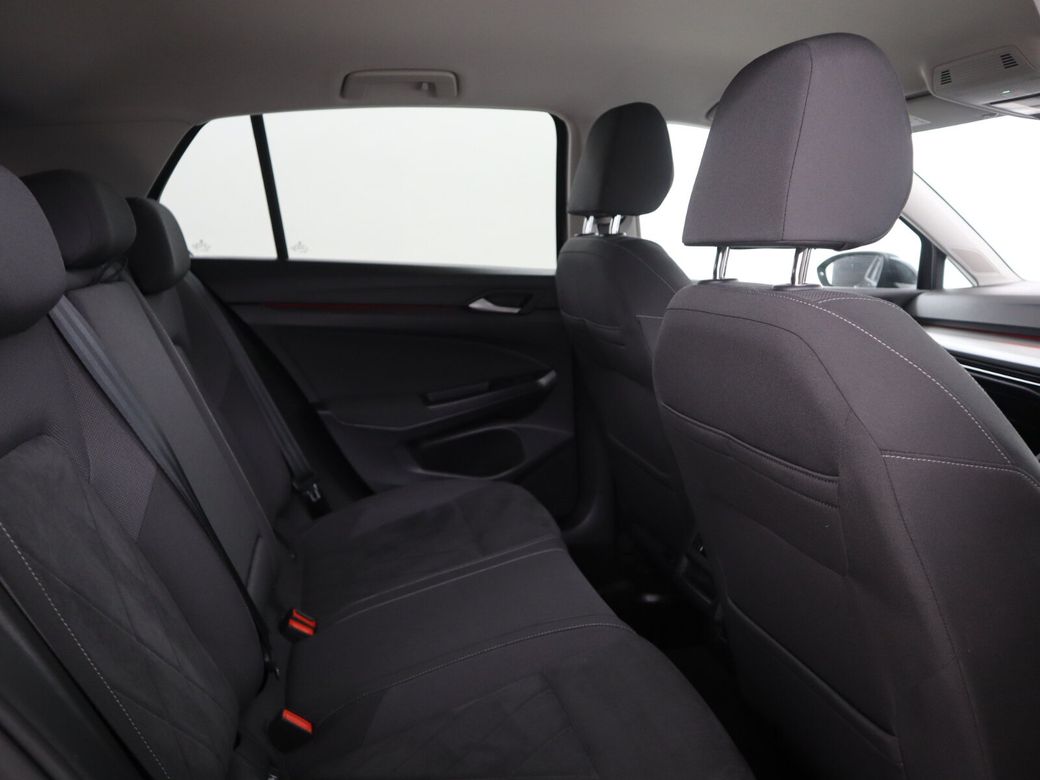 2022 Volkswagen Golf