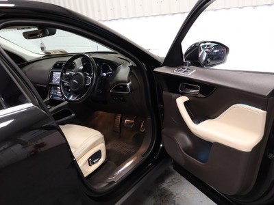 2019 Jaguar F-Pace