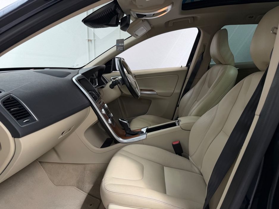 2017 Volvo XC60
