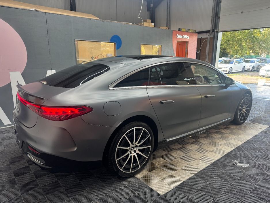 2022 Mercedes-Benz EQS