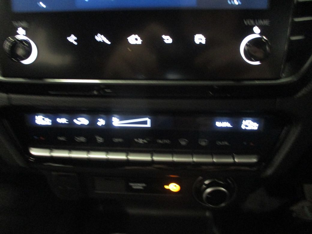 2025 Isuzu D-MAX