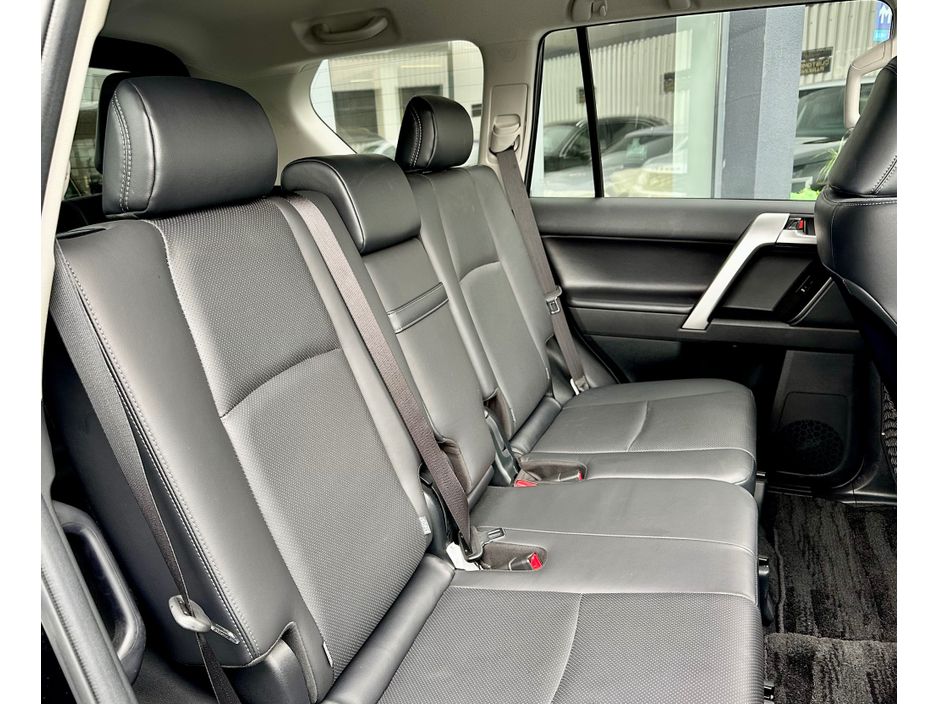 2023 Toyota Landcruiser
