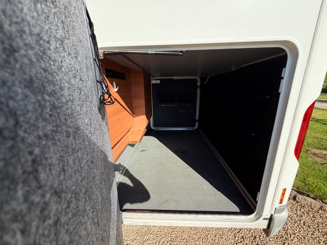 2022 CARTHAGO  CHIC C-LINE 4.9 LEL  R.H.D AUTO C1 REQUIRED 