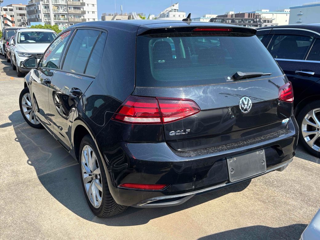 2018 Volkswagen Golf